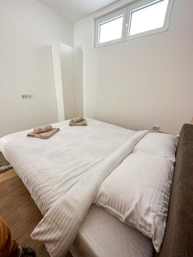 Dream Apartments Ni Exteriör bild